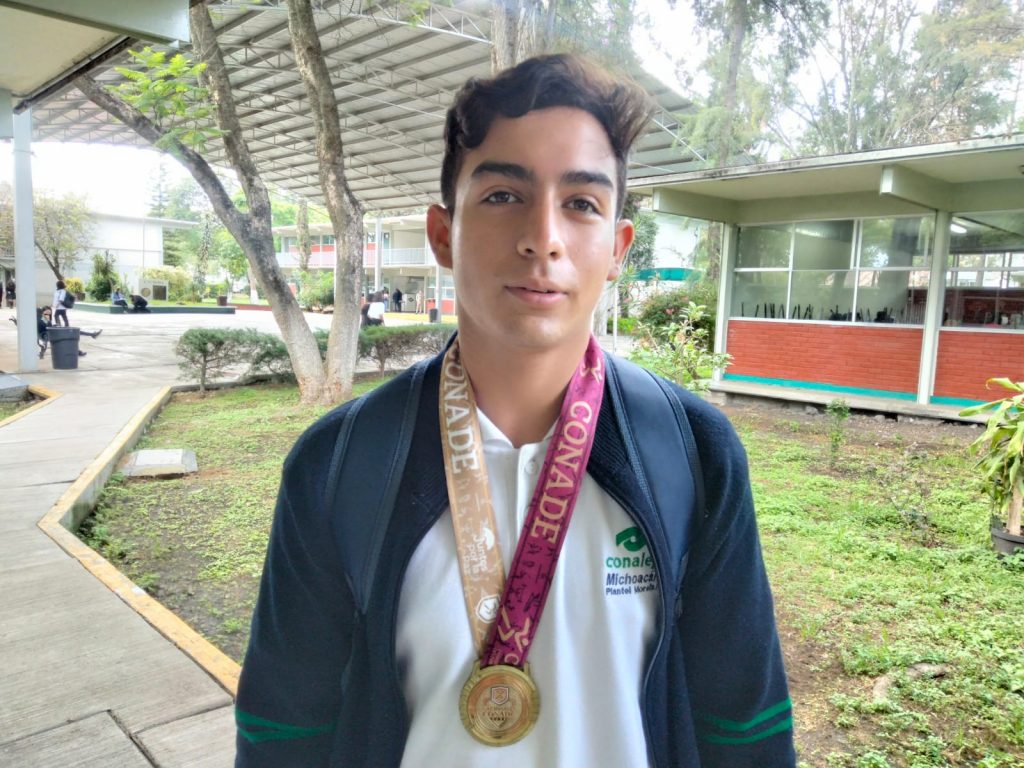 Alumno de Conalep gana medalla de oro en Juegos Nacionales de la Conade